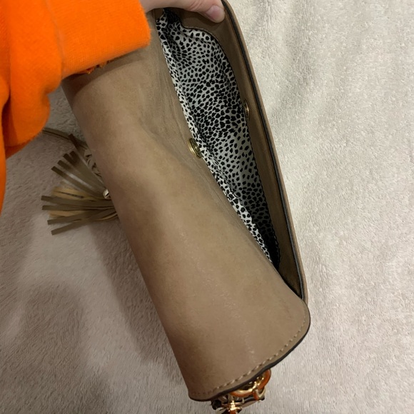 NEW crossbody purse - Picture 5 of 7